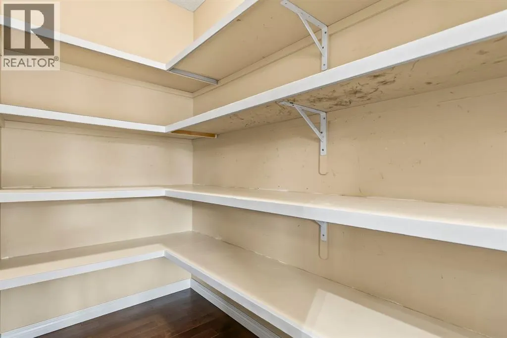 1043 Copperfield Boulevard SE