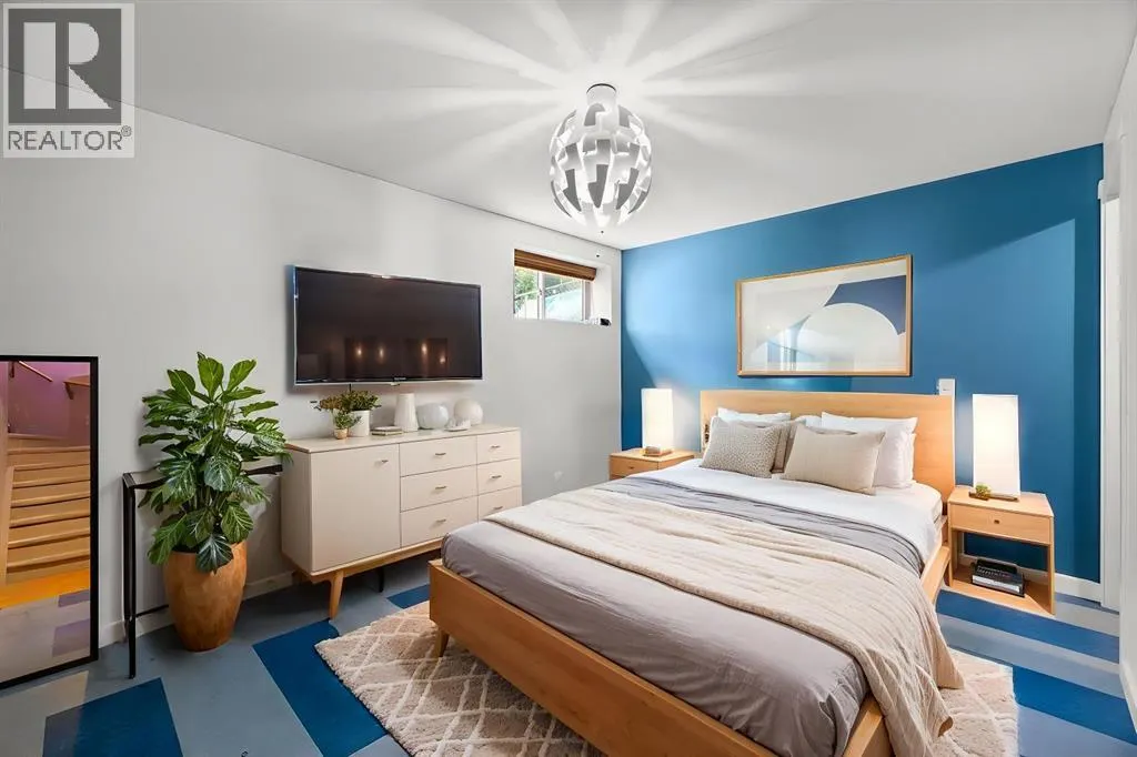 168 Fairways Drive NW