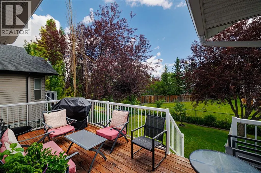 168 Fairways Drive NW