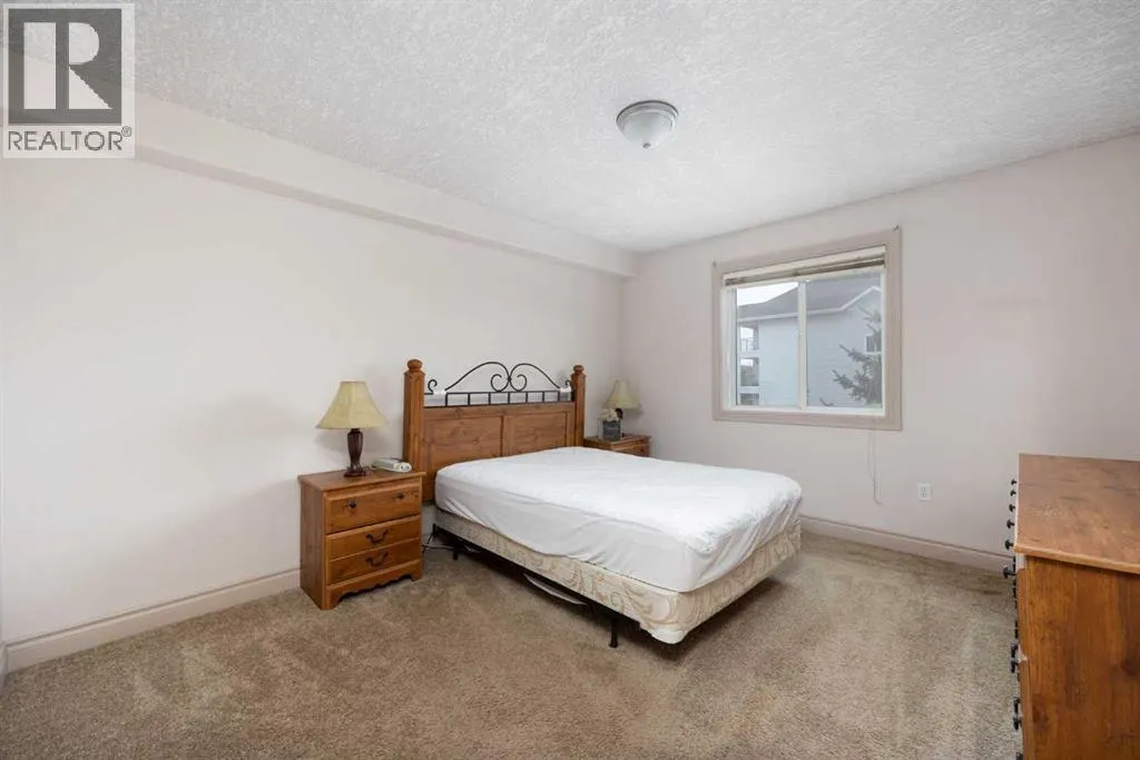 2308, 38 Riedel Street