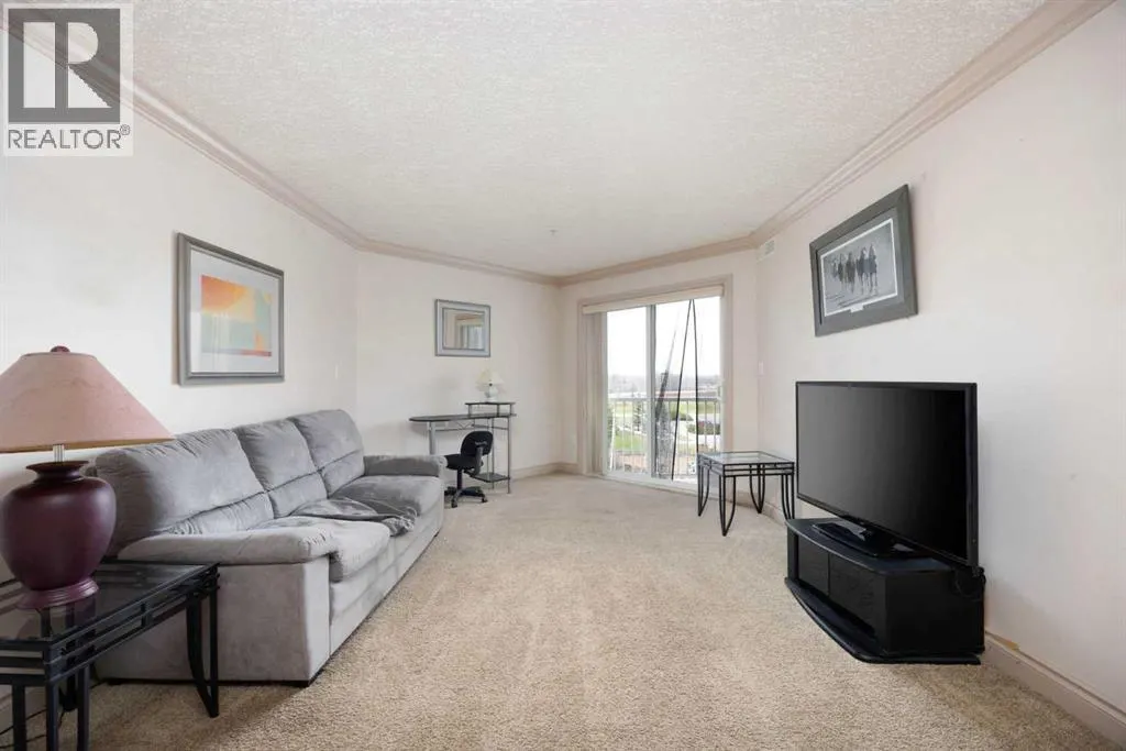 2308, 38 Riedel Street