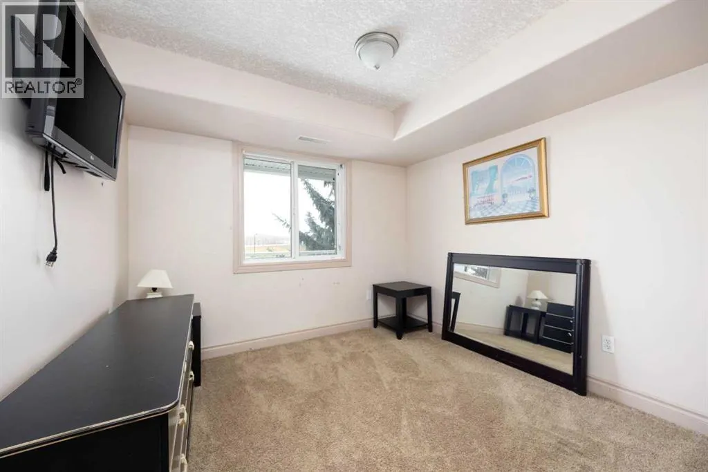 2308, 38 Riedel Street