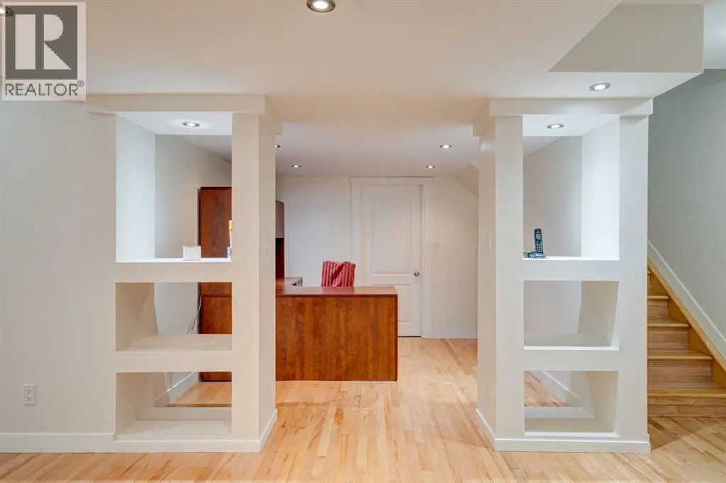 108 Tuscany Estates Close NW