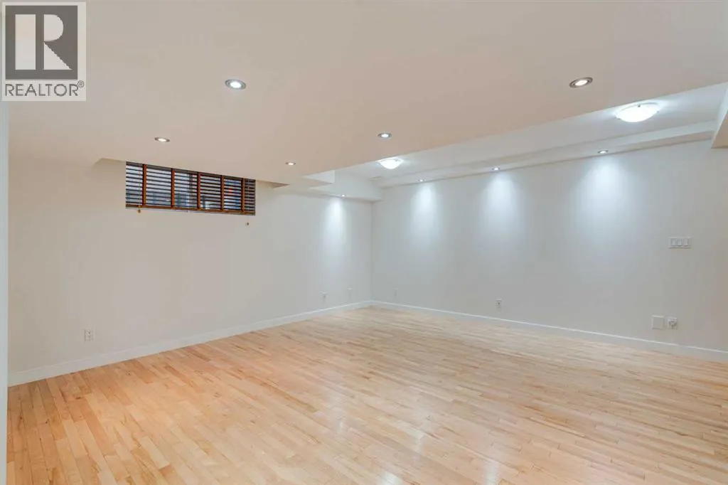 108 Tuscany Estates Close NW