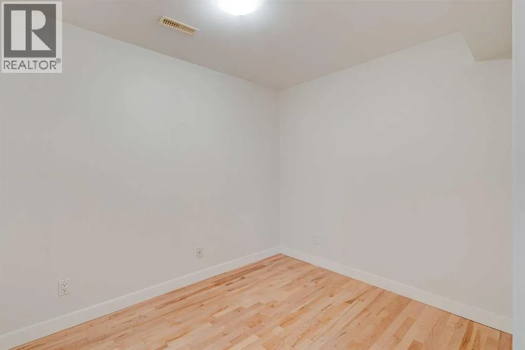 108 Tuscany Estates Close NW