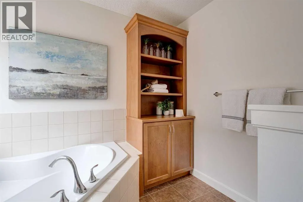 108 Tuscany Estates Close NW