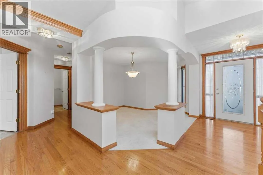 69 Scimitar Point NW