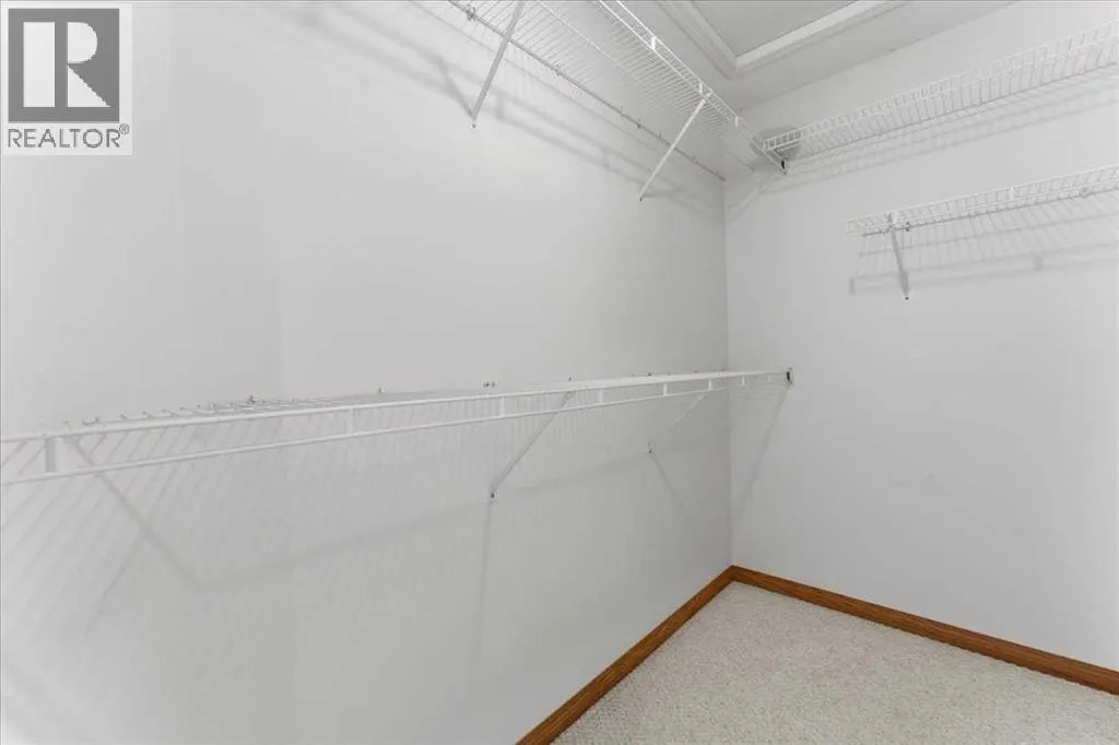 69 Scimitar Point NW