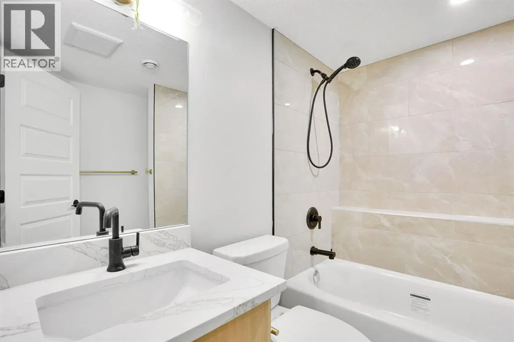 348 Harvest Rose Circle NE