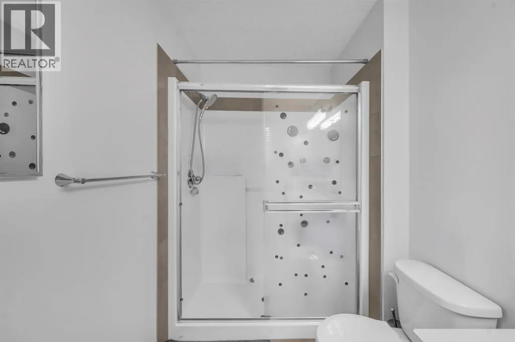 533 Savanna Boulevard NE