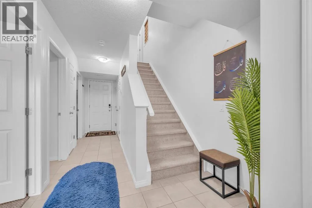 533 Savanna Boulevard NE