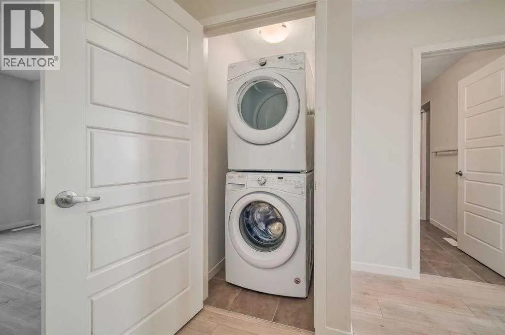 607 Nolanlake Villas NW