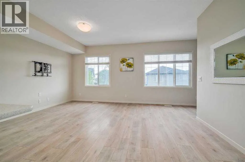 607 Nolanlake Villas NW