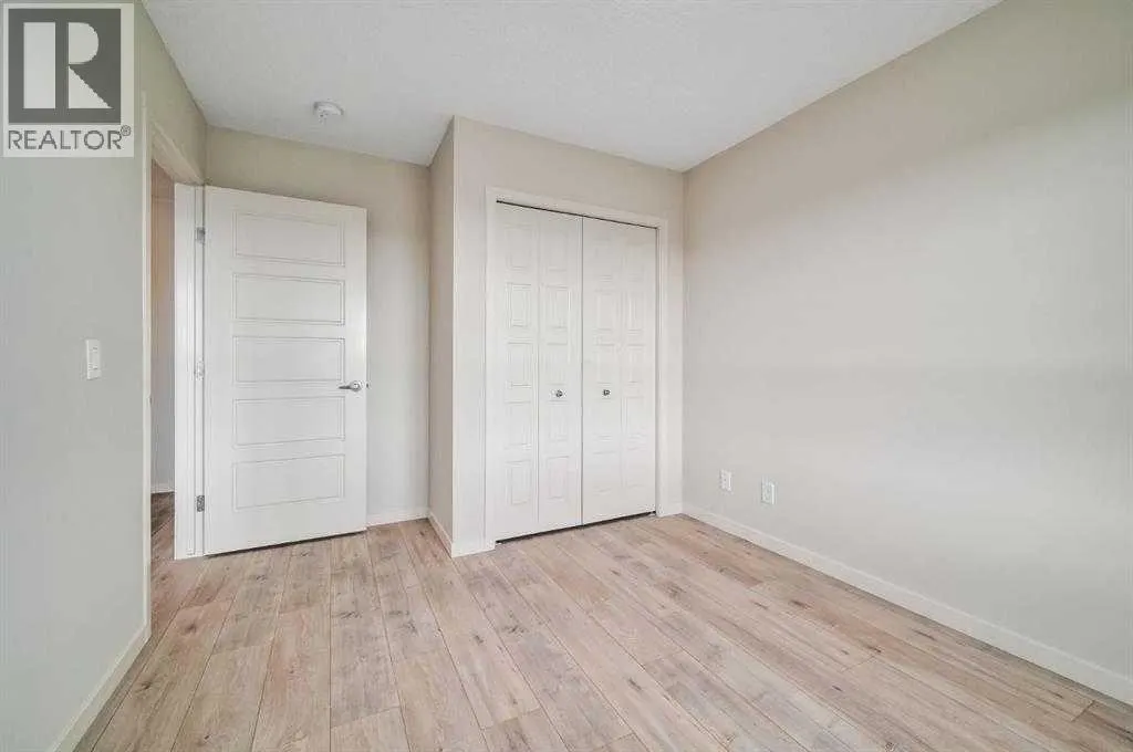 607 Nolanlake Villas NW