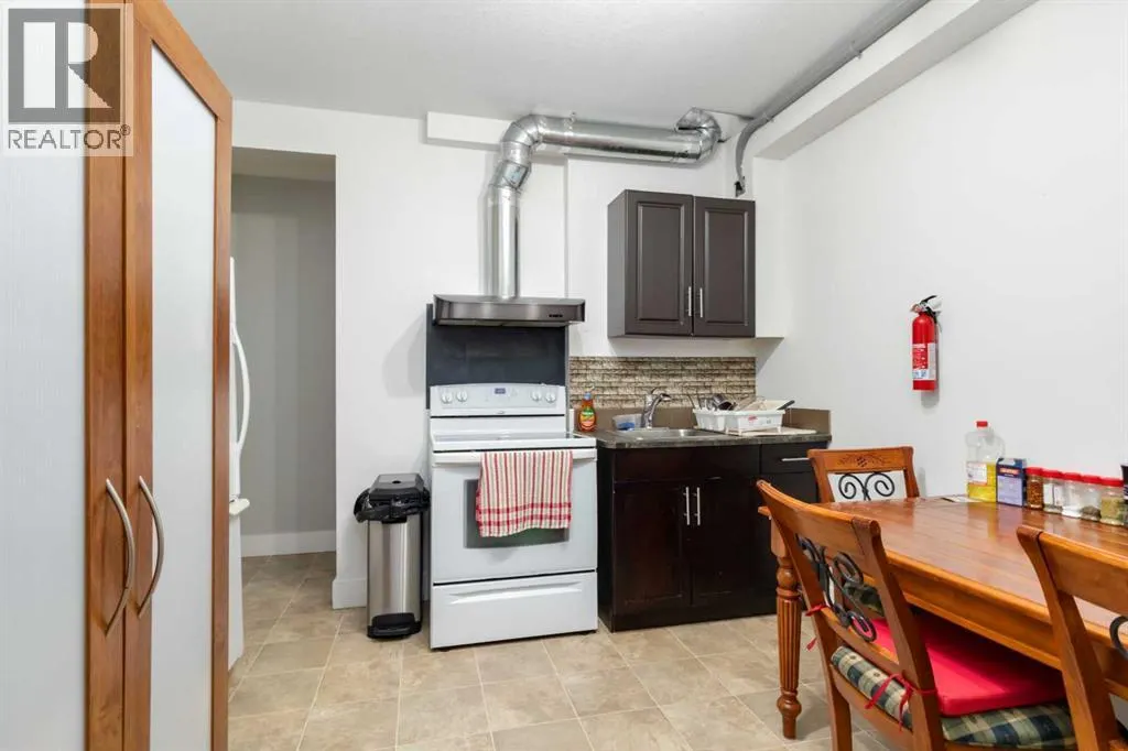 110 Merganser Crescent