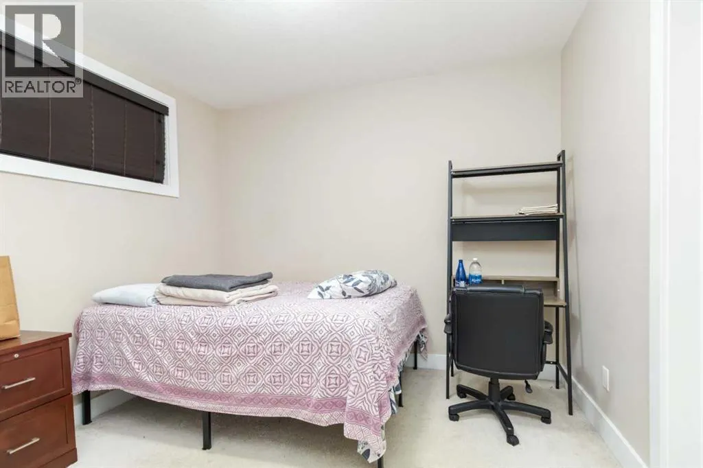 110 Merganser Crescent