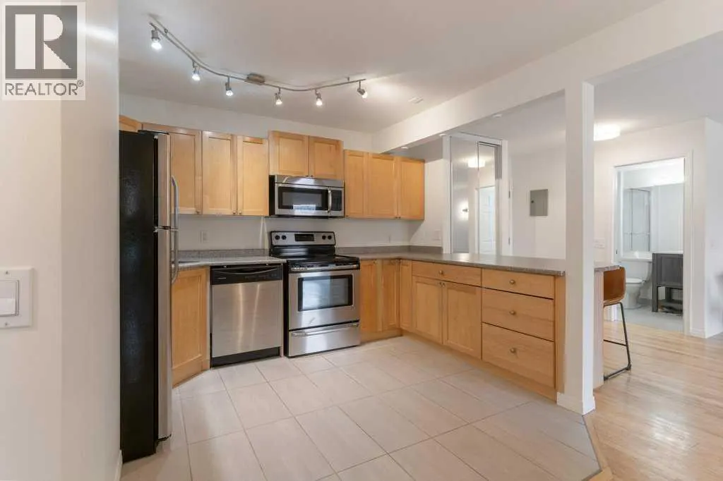 10, 210 25 Avenue SW