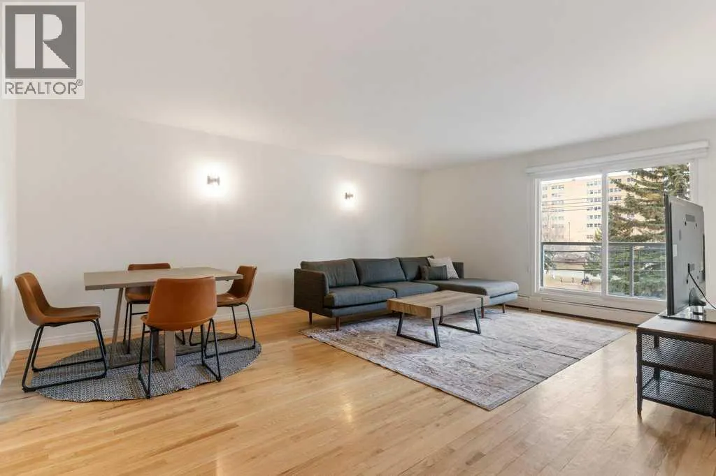 10, 210 25 Avenue SW