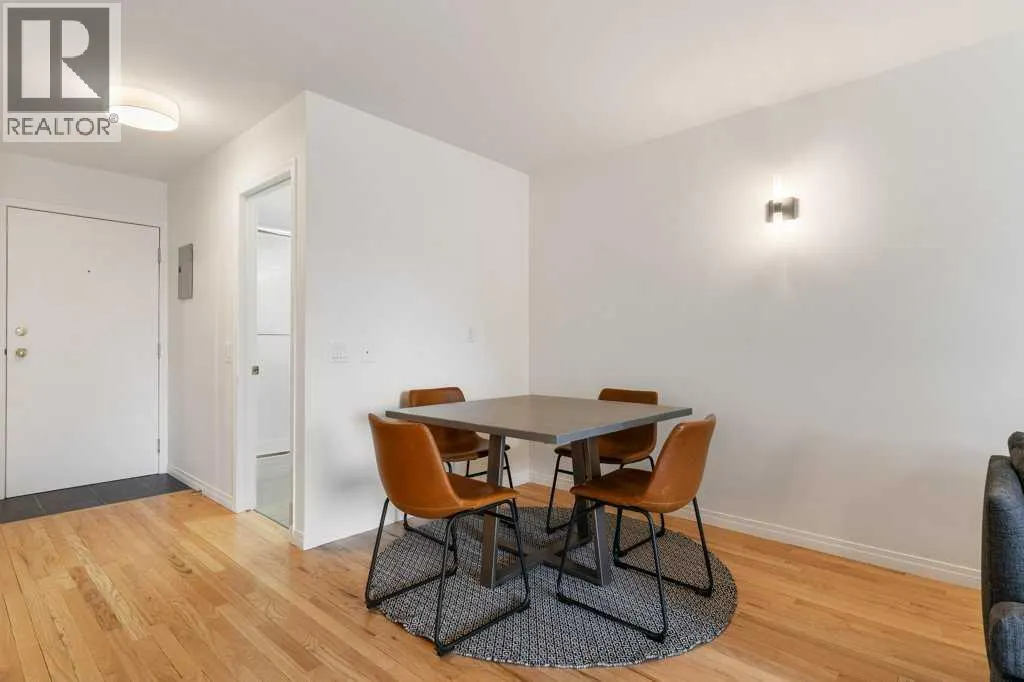 10, 210 25 Avenue SW