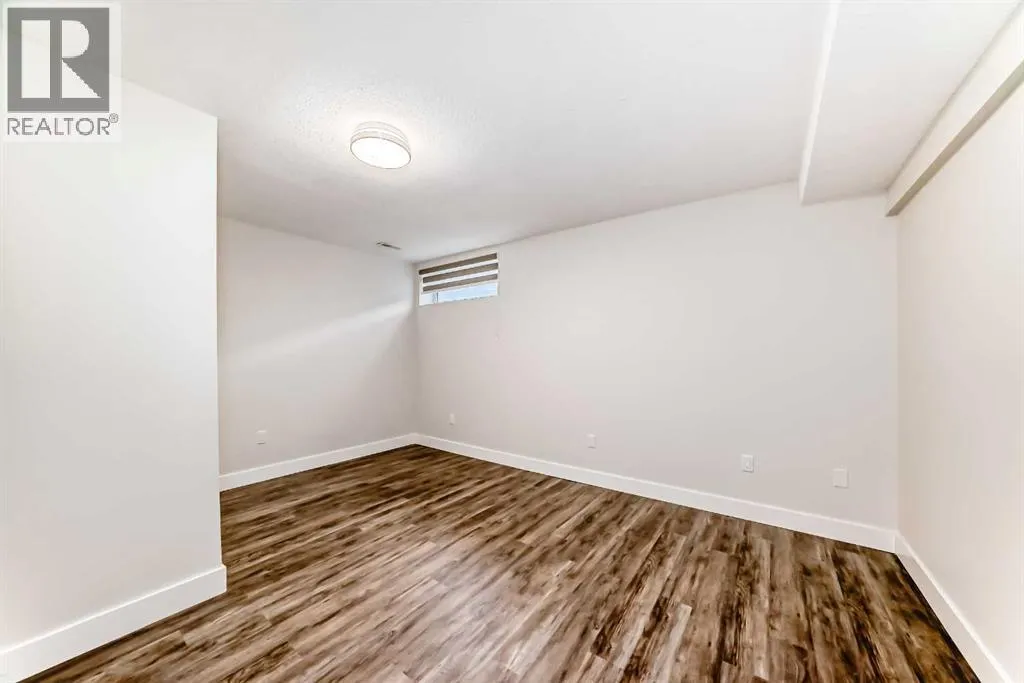 40 Martha's Meadow Place NE