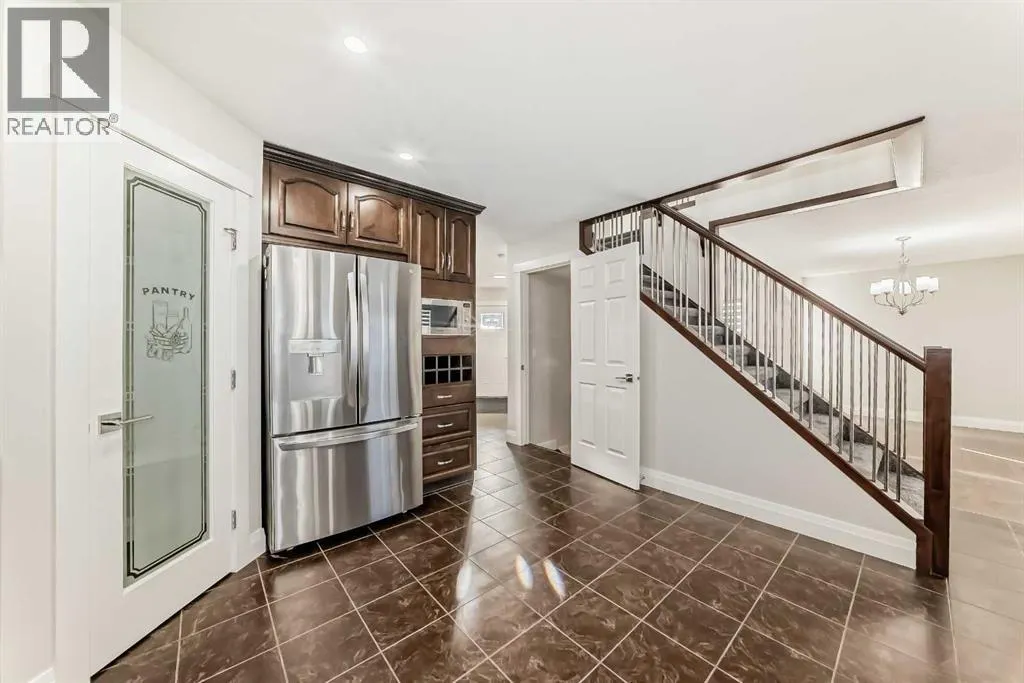 40 Martha's Meadow Place NE