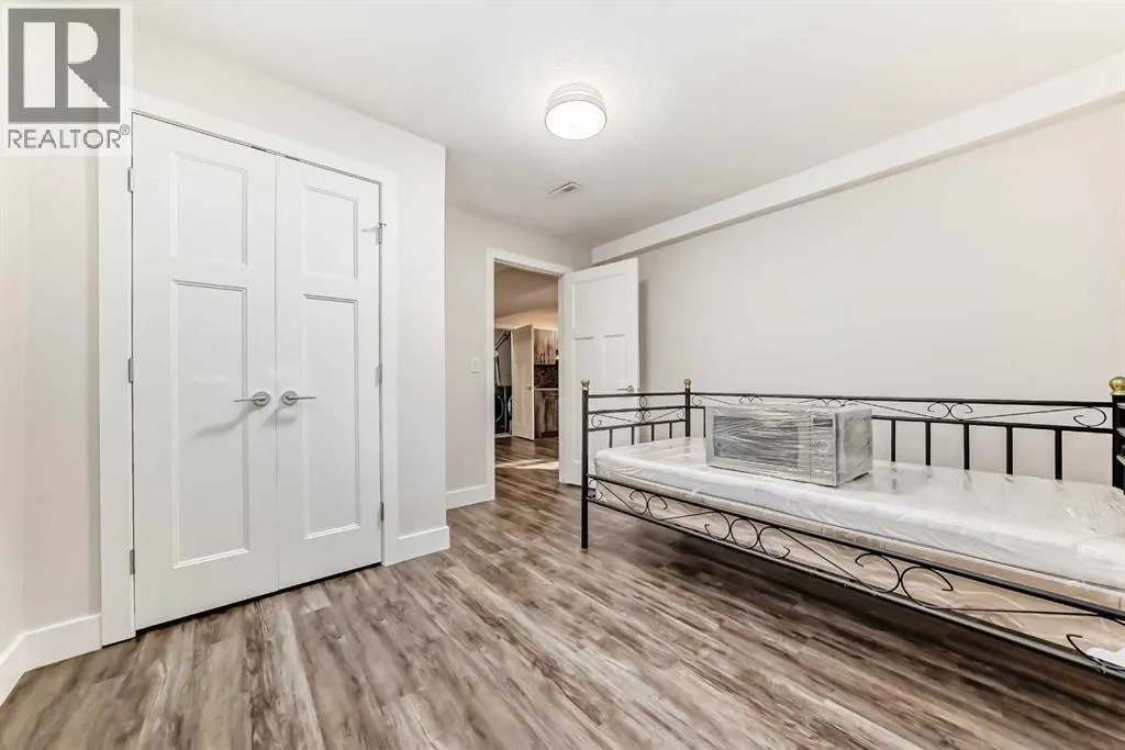 40 Martha's Meadow Place NE