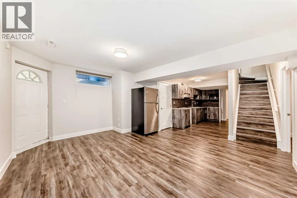 40 Martha's Meadow Place NE