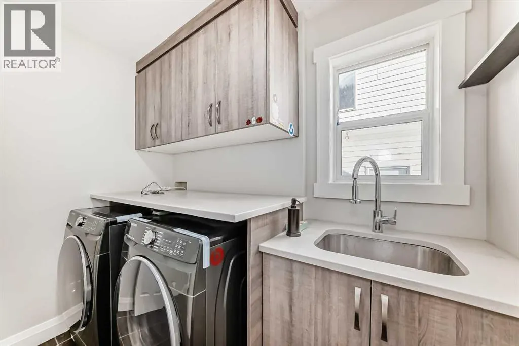 40 Martha's Meadow Place NE