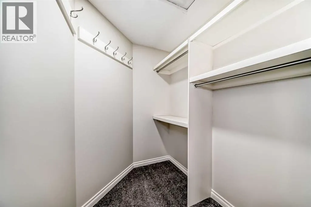 40 Martha's Meadow Place NE