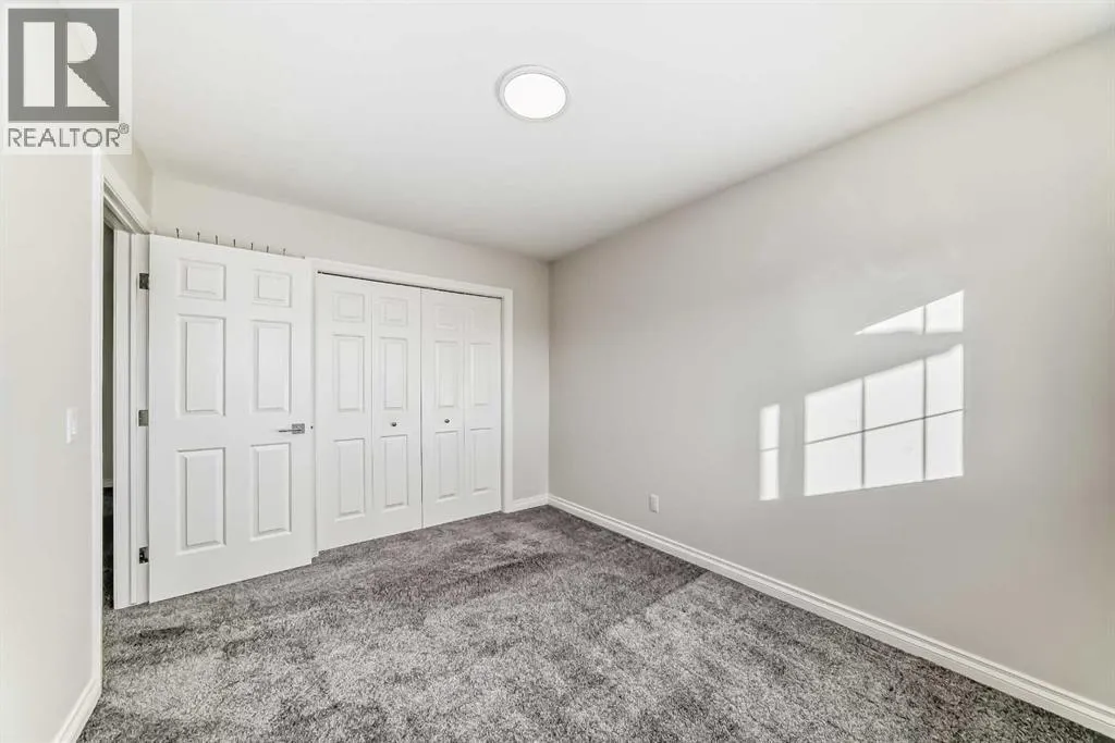 40 Martha's Meadow Place NE