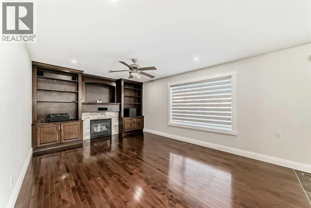 40 Martha's Meadow Place NE