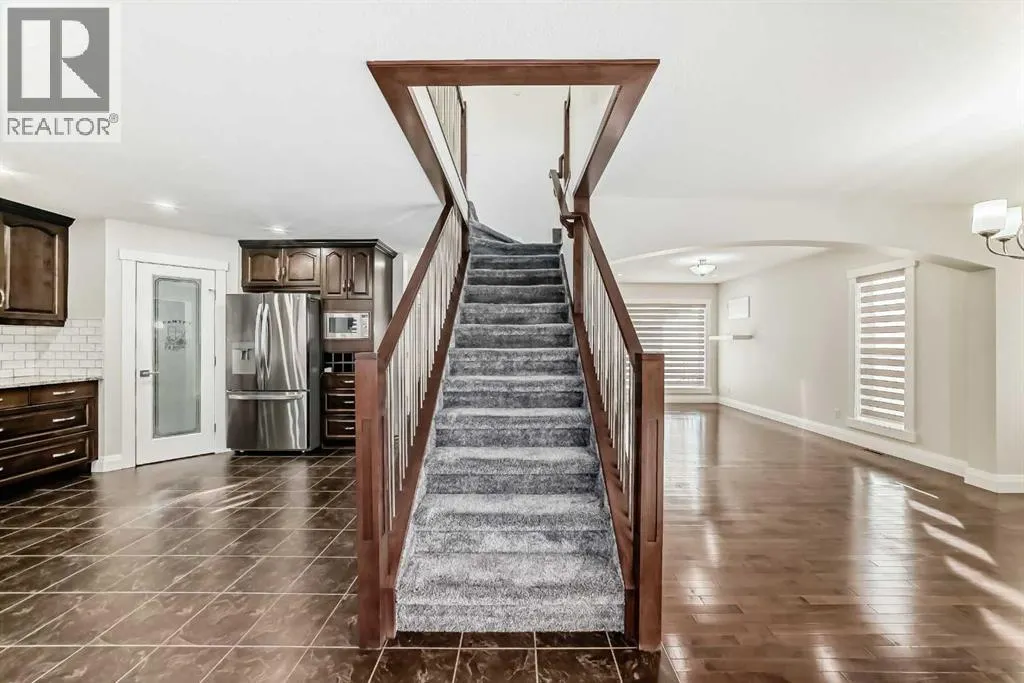 40 Martha's Meadow Place NE