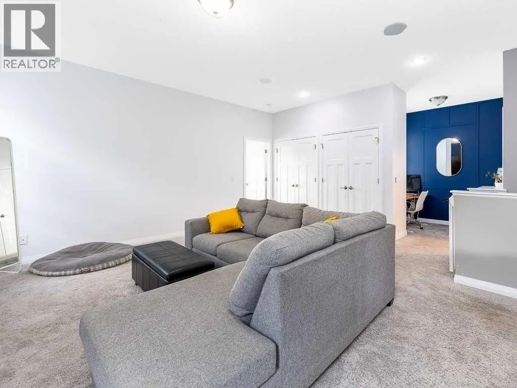 256 Auburn Springs Close SE