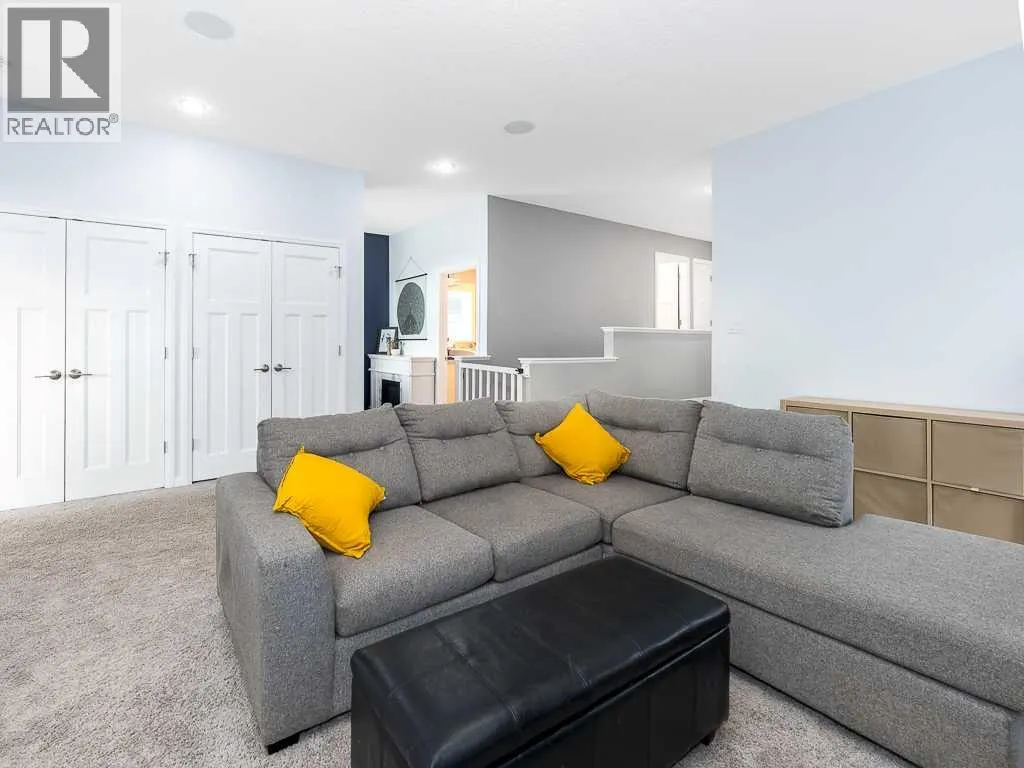 256 Auburn Springs Close SE