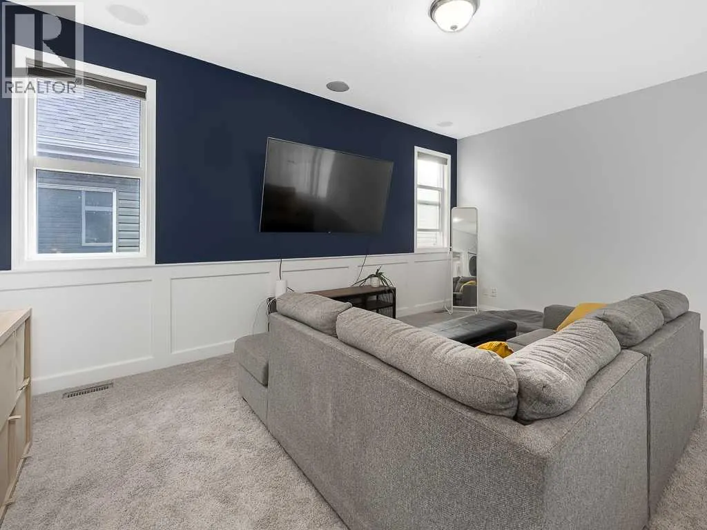 256 Auburn Springs Close SE