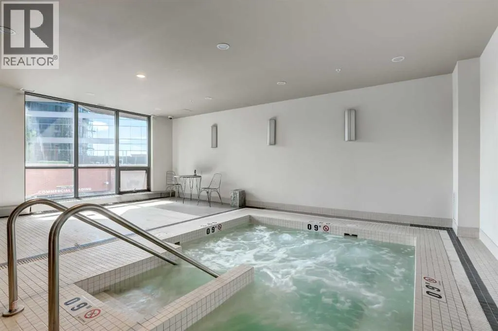 501, 220 12 Avenue SE