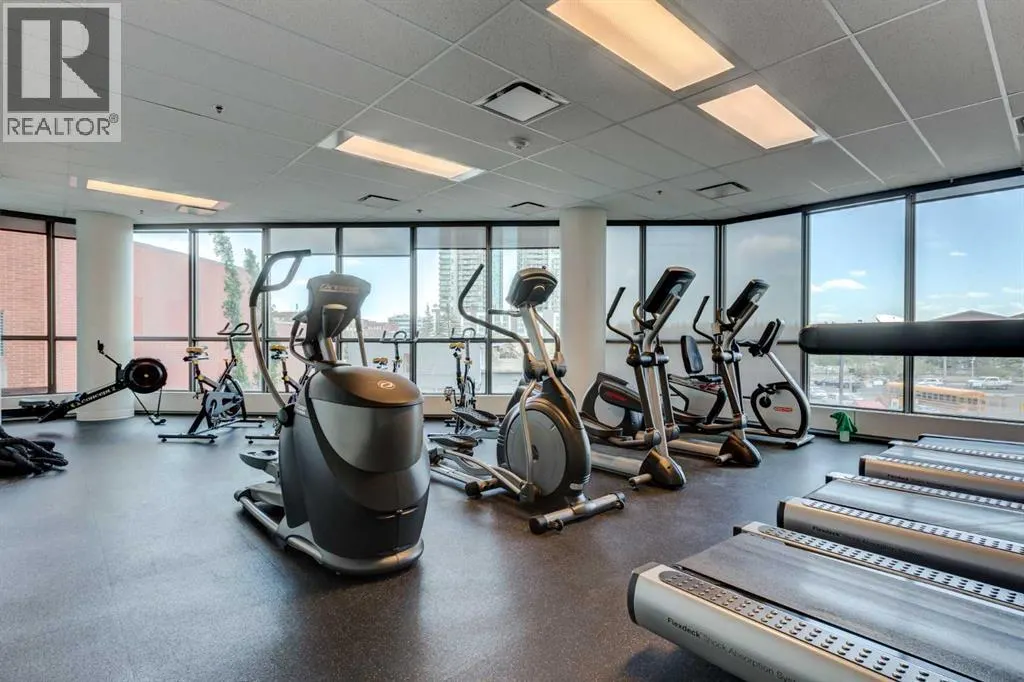 501, 220 12 Avenue SE