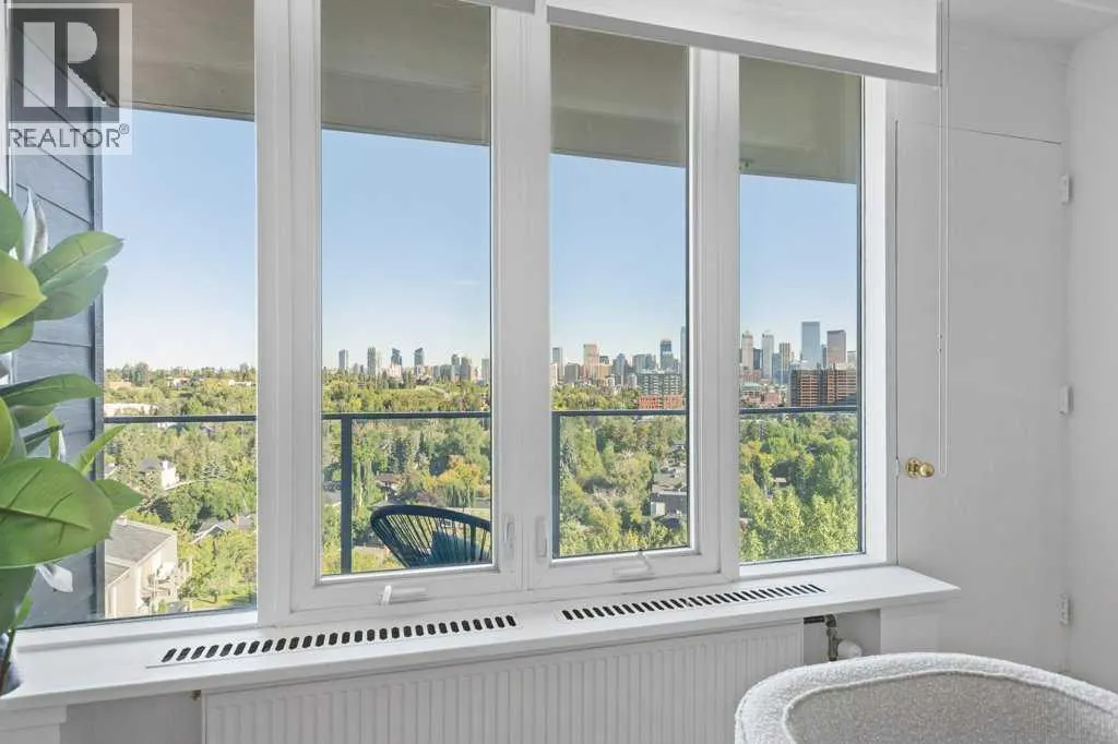 708, 3204 Rideau Place SW