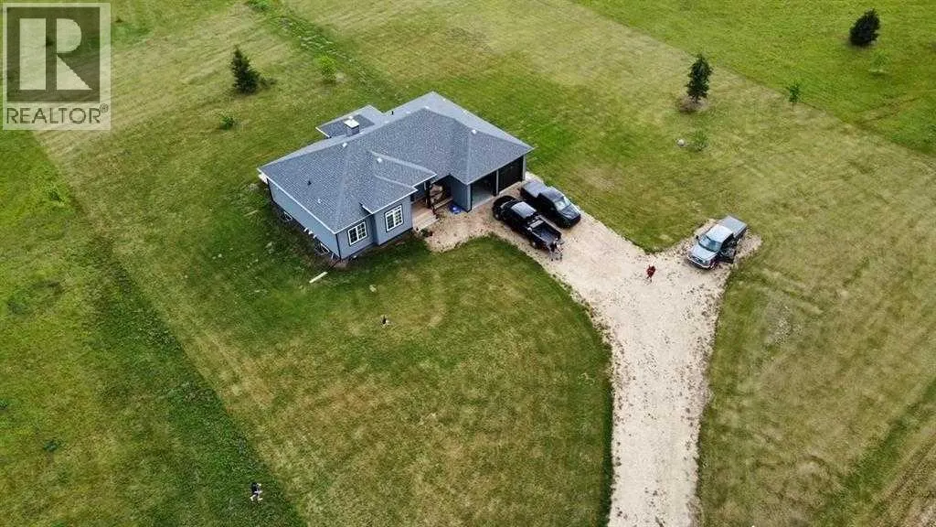 11, 1049 Alberta Avenue