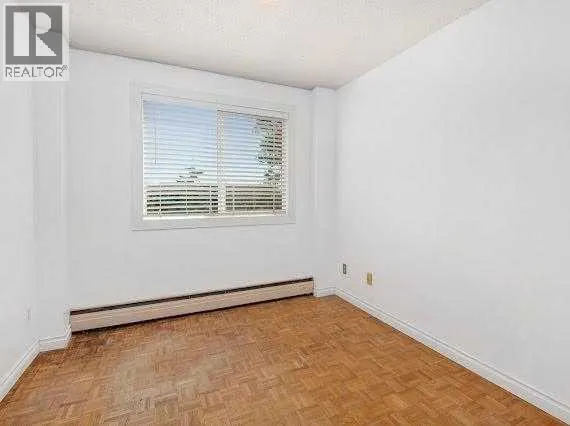 211, 315 Heritage Drive SE