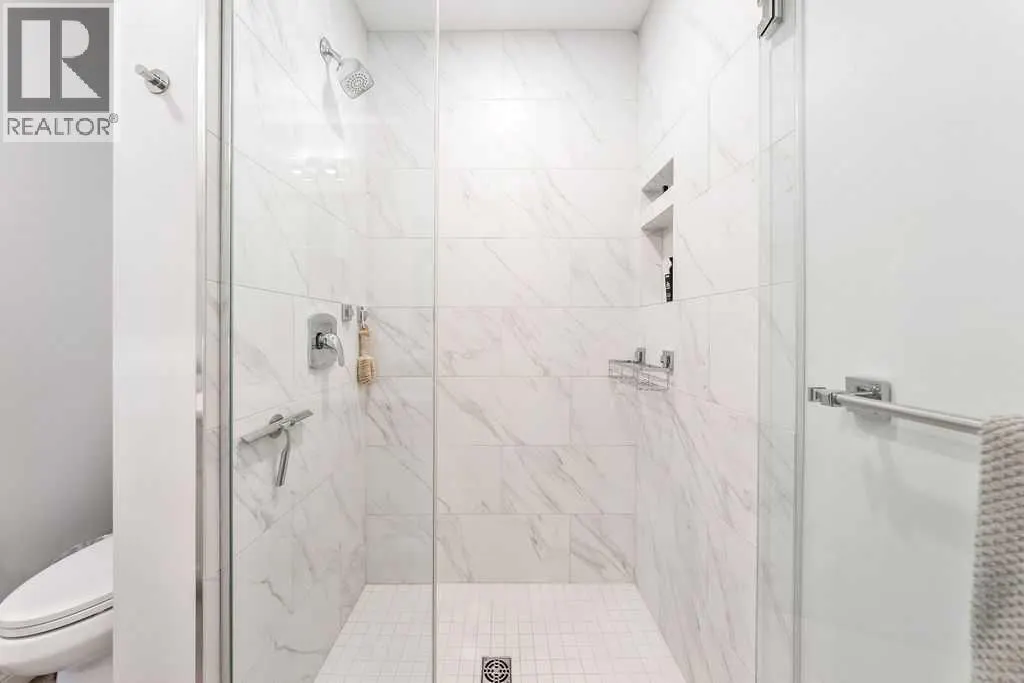 44, 10030 Oakmoor Way SW