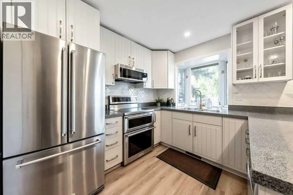 44, 10030 Oakmoor Way SW