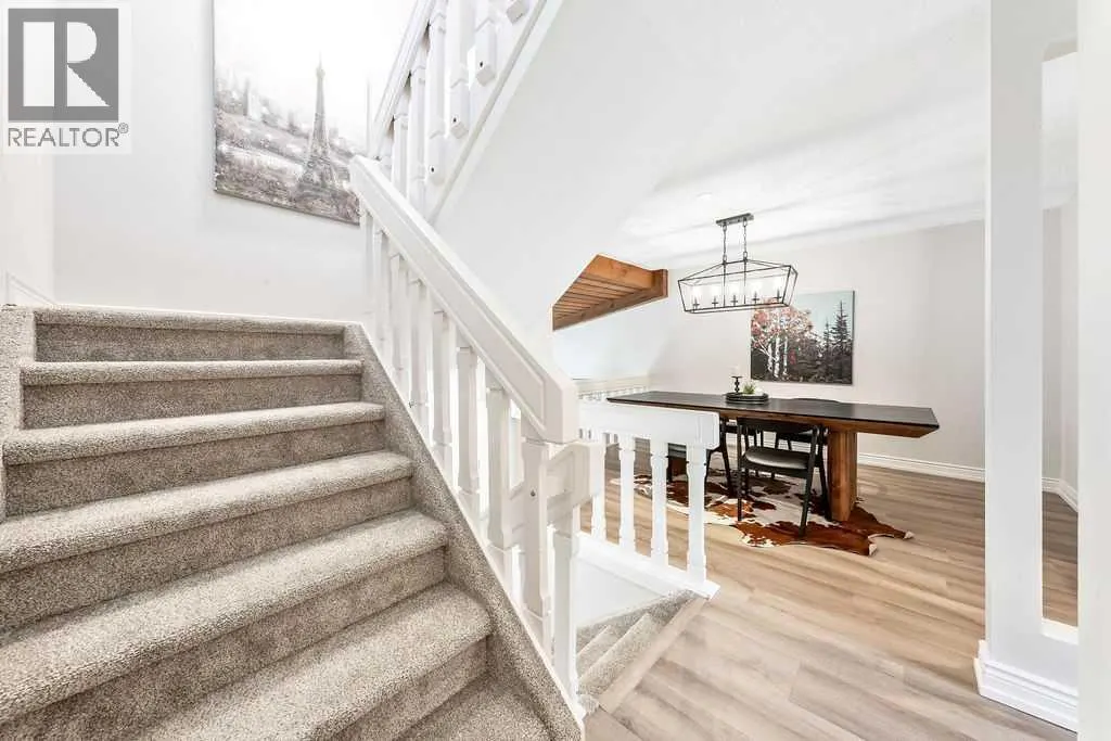 44, 10030 Oakmoor Way SW