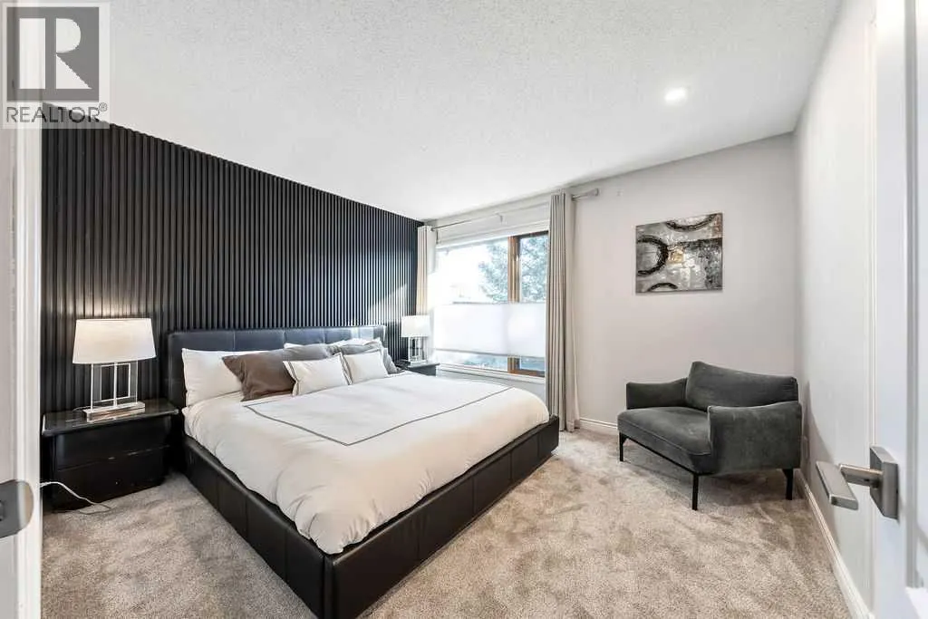 44, 10030 Oakmoor Way SW