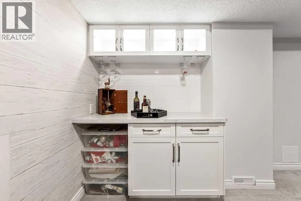 44, 10030 Oakmoor Way SW