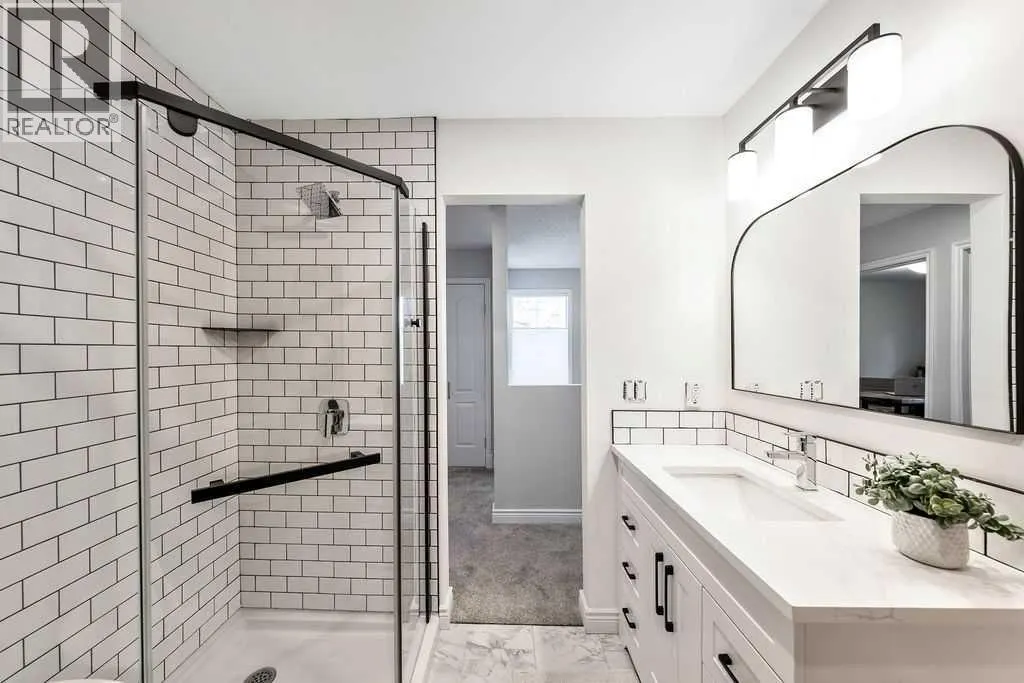 44, 10030 Oakmoor Way SW