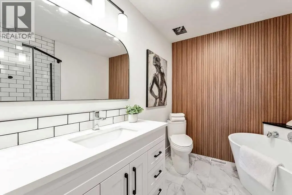 44, 10030 Oakmoor Way SW