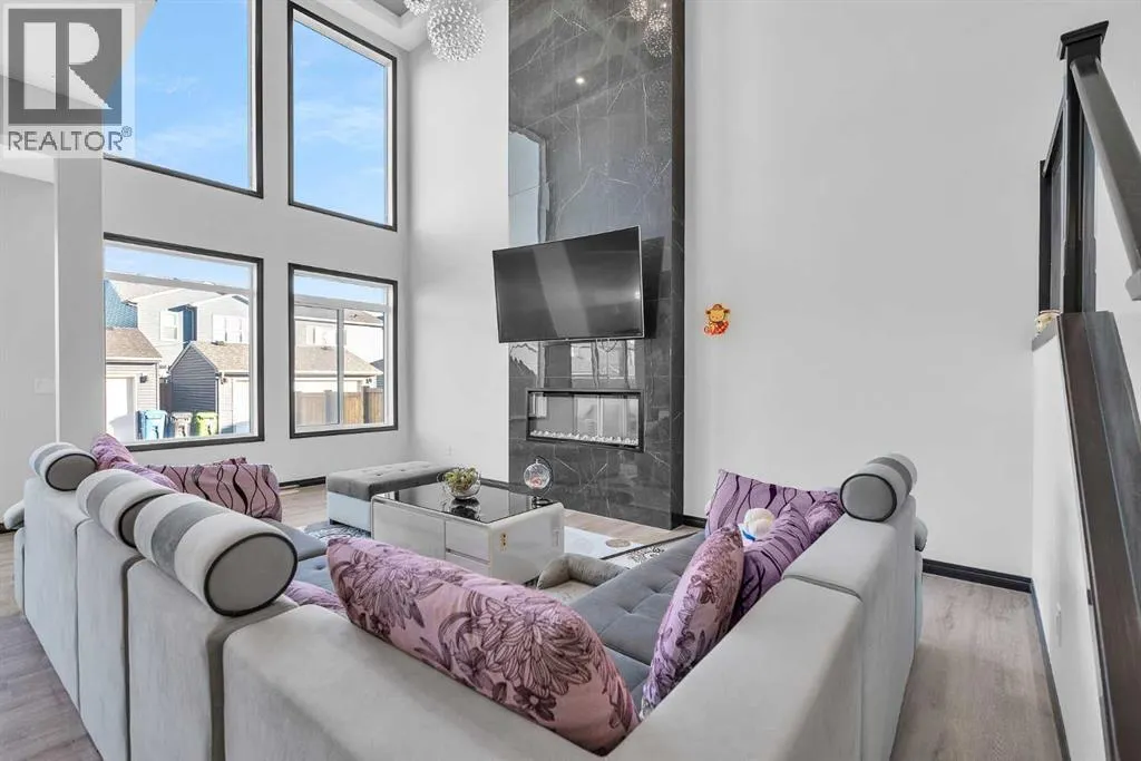 56 Wolf Creek Street SE