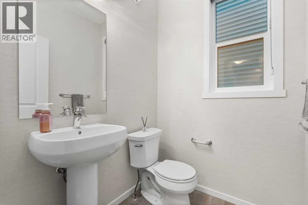 96 Belmont Terrace SW