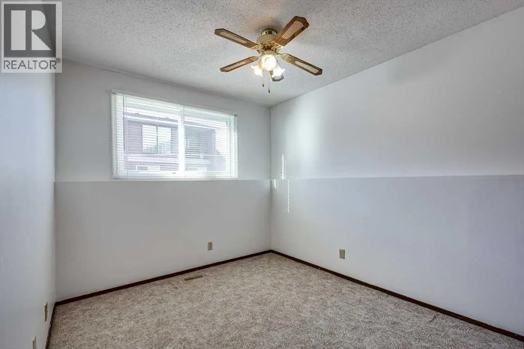 5418 and 5422 48 Avenue